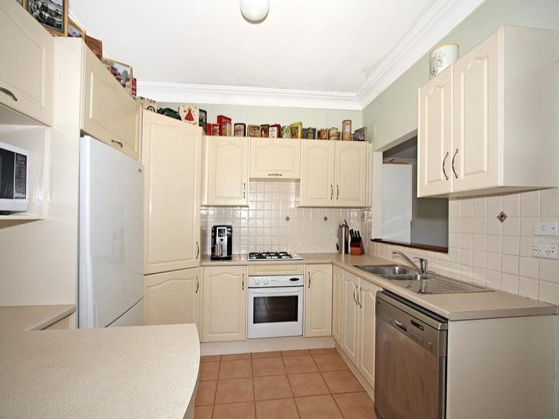 43 Loftus Avenue, Loftus - Thumbnail 4