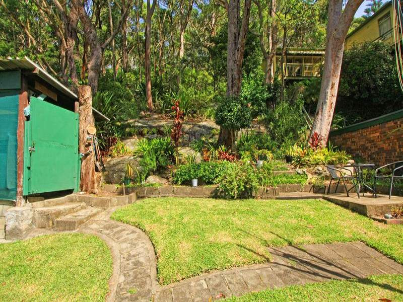 47 Tenth Avenue, Oyster Bay - Thumbnail 6