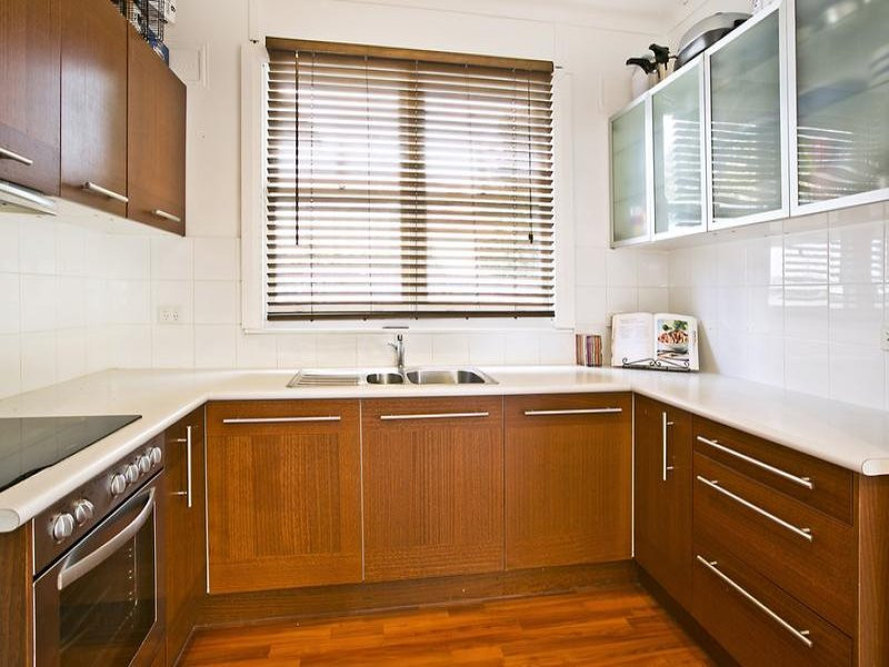 93 Oak Road, Kirrawee - Thumbnail 3