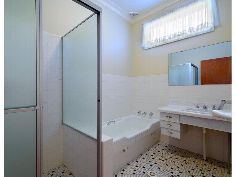 2/10 Walter Street, Sans Souci - Thumbnail 4