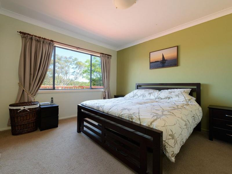 36 Eighth Avenue, Loftus - Thumbnail 2