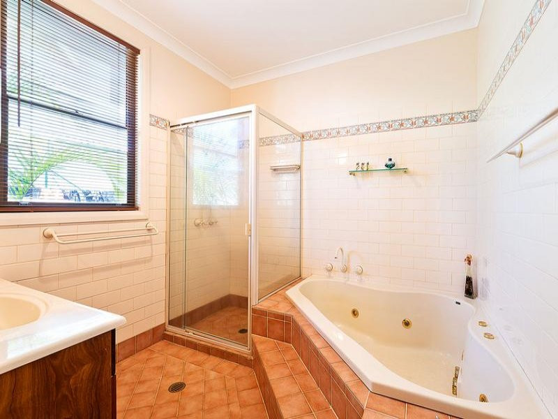 12 Sixth Avenue, Jannali - Thumbnail 5