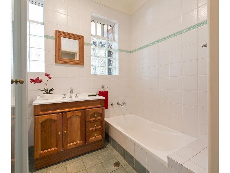 35 Sixth Avenue, Loftus - Thumbnail 6