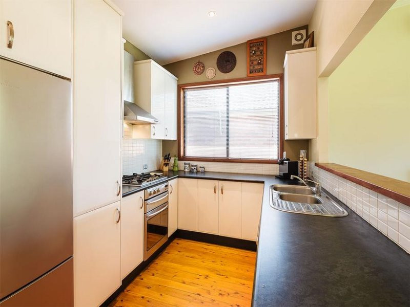 51 Eighth Avenue, Loftus - Thumbnail 4