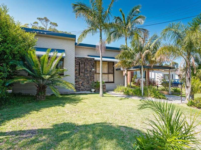 51 Eighth Avenue, Loftus - Thumbnail 2