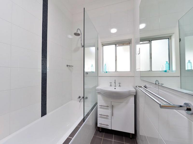 10 Chipilly Avenue, Engadine - Thumbnail 5