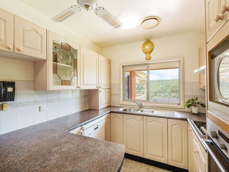 11 Meehan Place, Kirrawee - Thumbnail 2