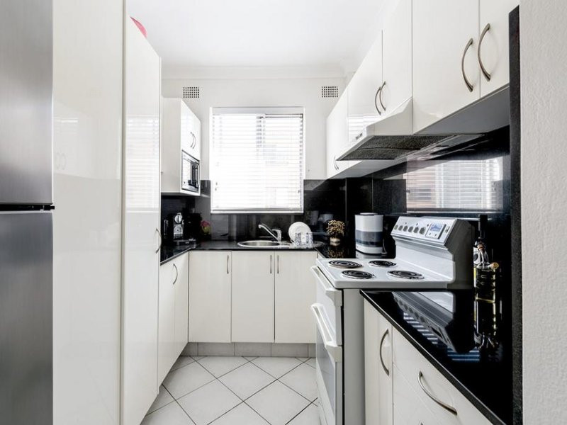 5/7 Curtis Street, Caringbah - Thumbnail 2
