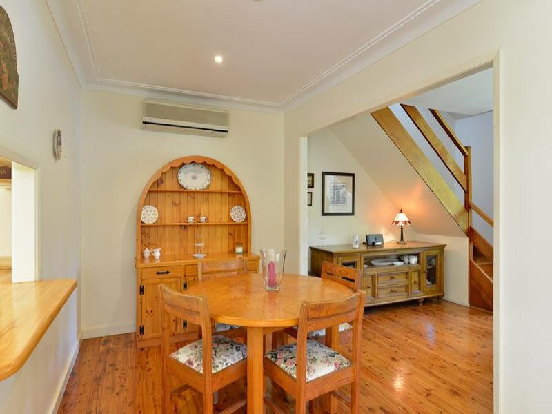 2 Tathra Place, Gymea - Thumbnail 3