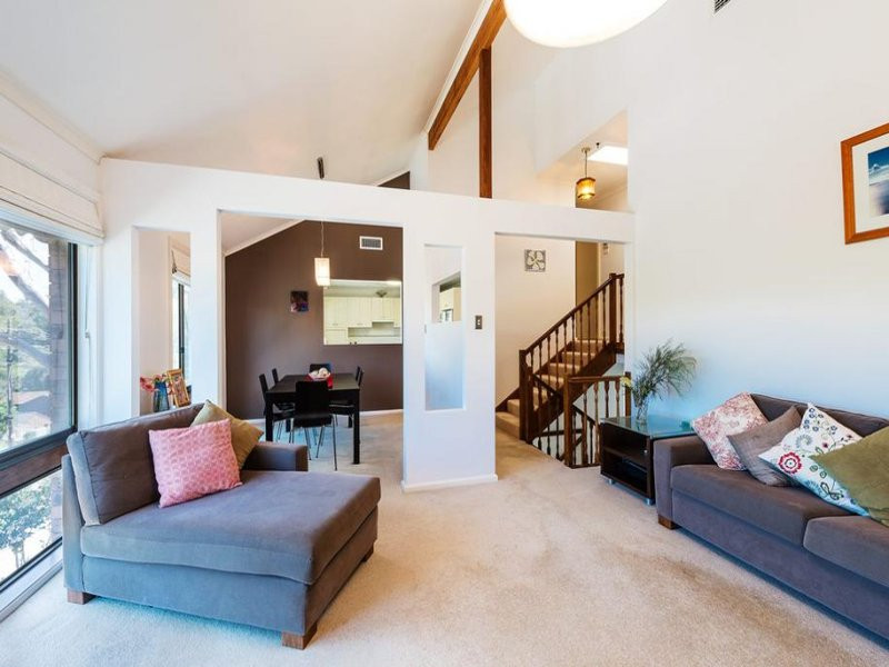 33 Siandra Drive, Kareela - Thumbnail 3