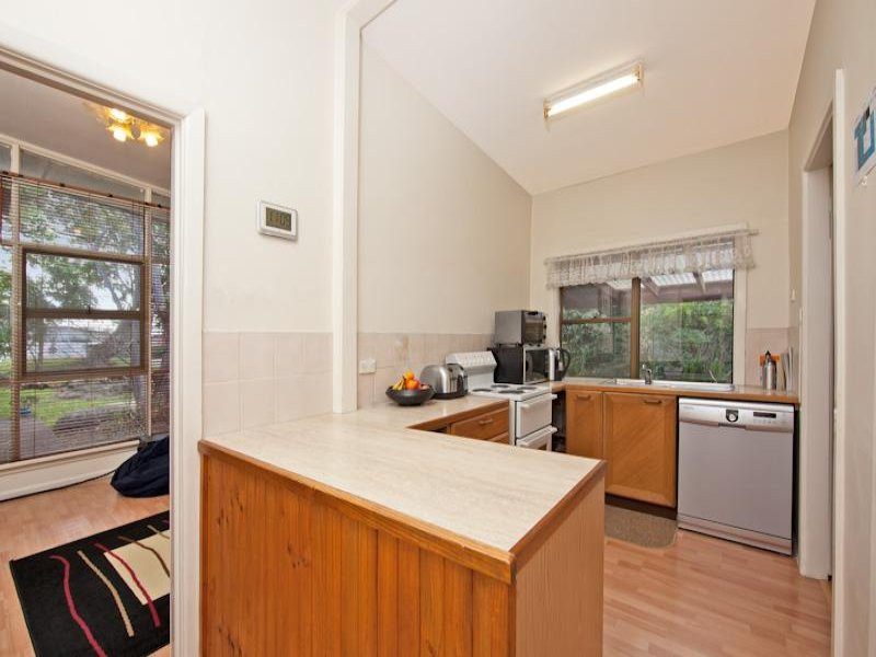 22 Carina Road, Oyster Bay - Thumbnail 2