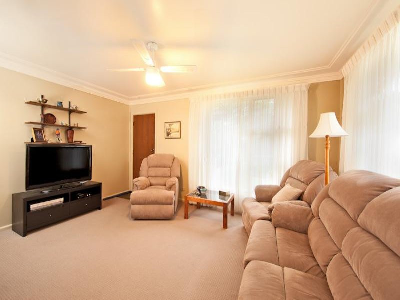 42 Spur Crescent, Loftus - Thumbnail 4
