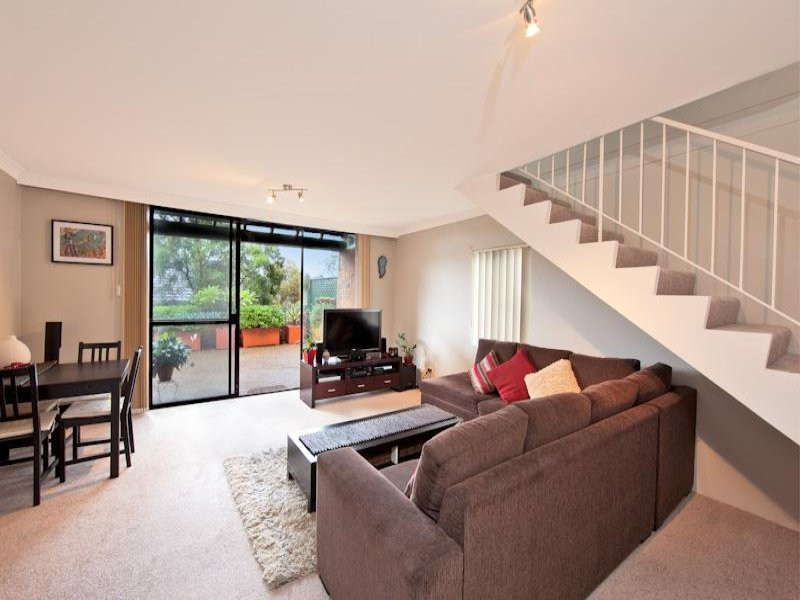 11/98-102 Glencoe Street, Sutherland - Thumbnail 2