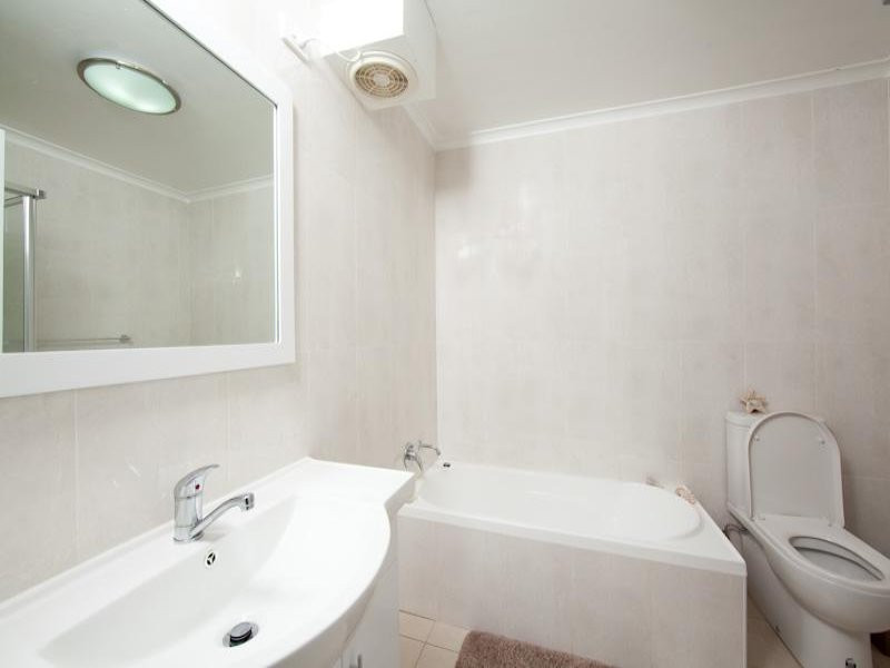 8/2 Railway Crescent, Jannali - Thumbnail 4