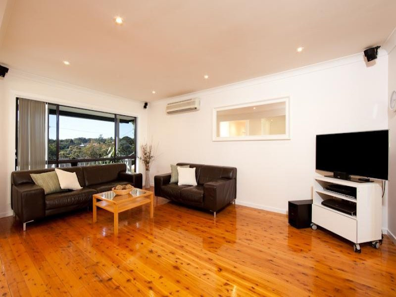 20 Browallia Crescent, Loftus - Thumbnail 2