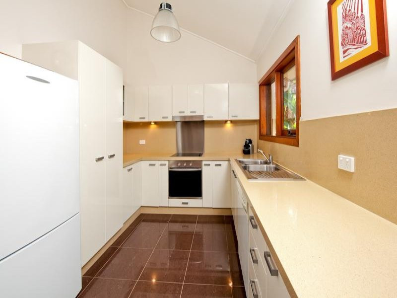 23 Stirling Avenue, Kirrawee - Thumbnail 2