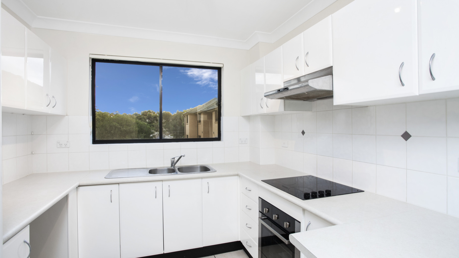 44/104 Glencoe Street, Sutherland - Thumbnail 2