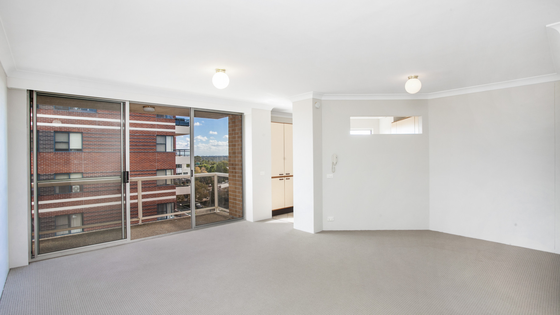 37/55-57 Glencoe Street, Sutherland - Thumbnail 2