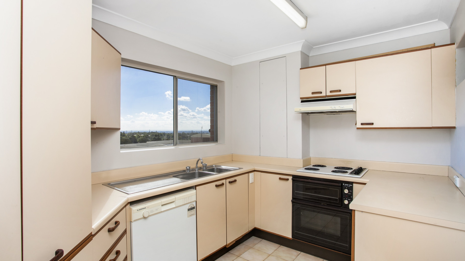 37/55-57 Glencoe Street, Sutherland - Thumbnail 3