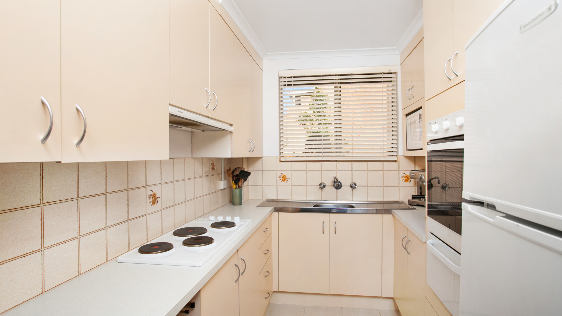 17/2 Railway Crescent, Jannali - Thumbnail 2