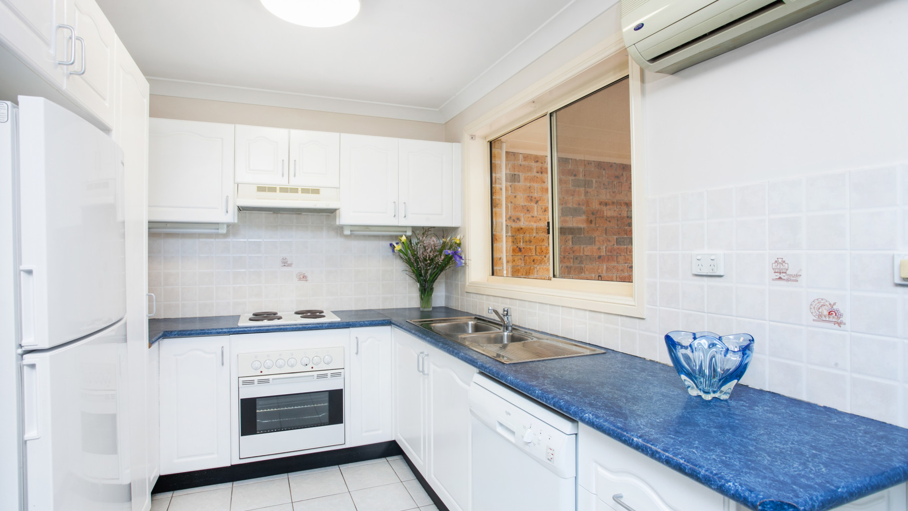 2/2-4 Honeysuckle Street, Jannali - Thumbnail 2