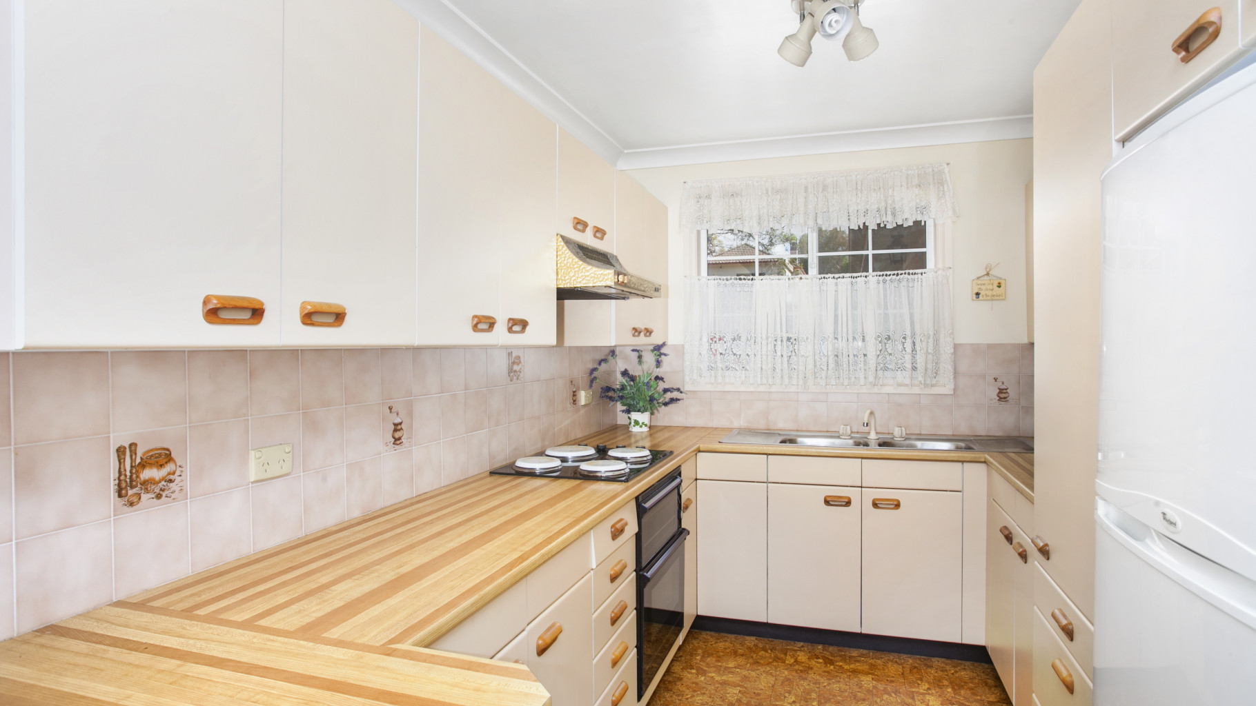 13/7-11 Clio Street, Sutherland - Thumbnail 2