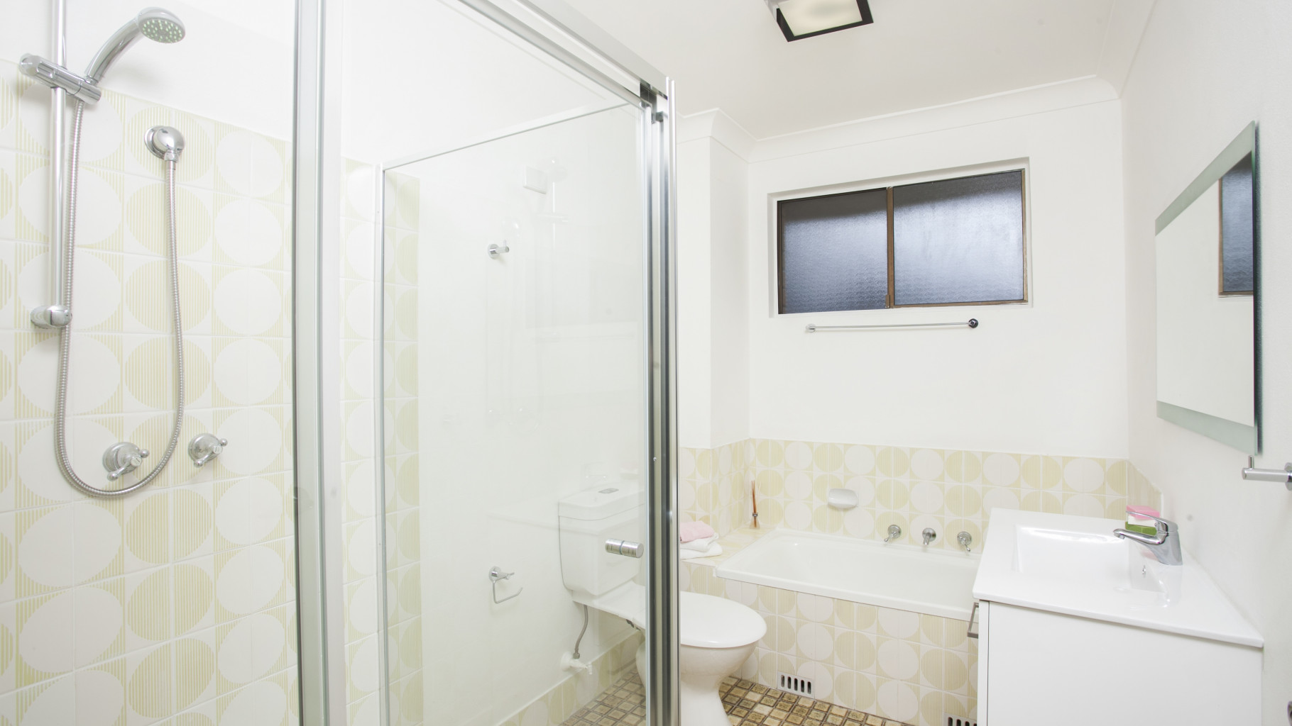 16/8-12 Railway Crescent, Jannali - Thumbnail 4