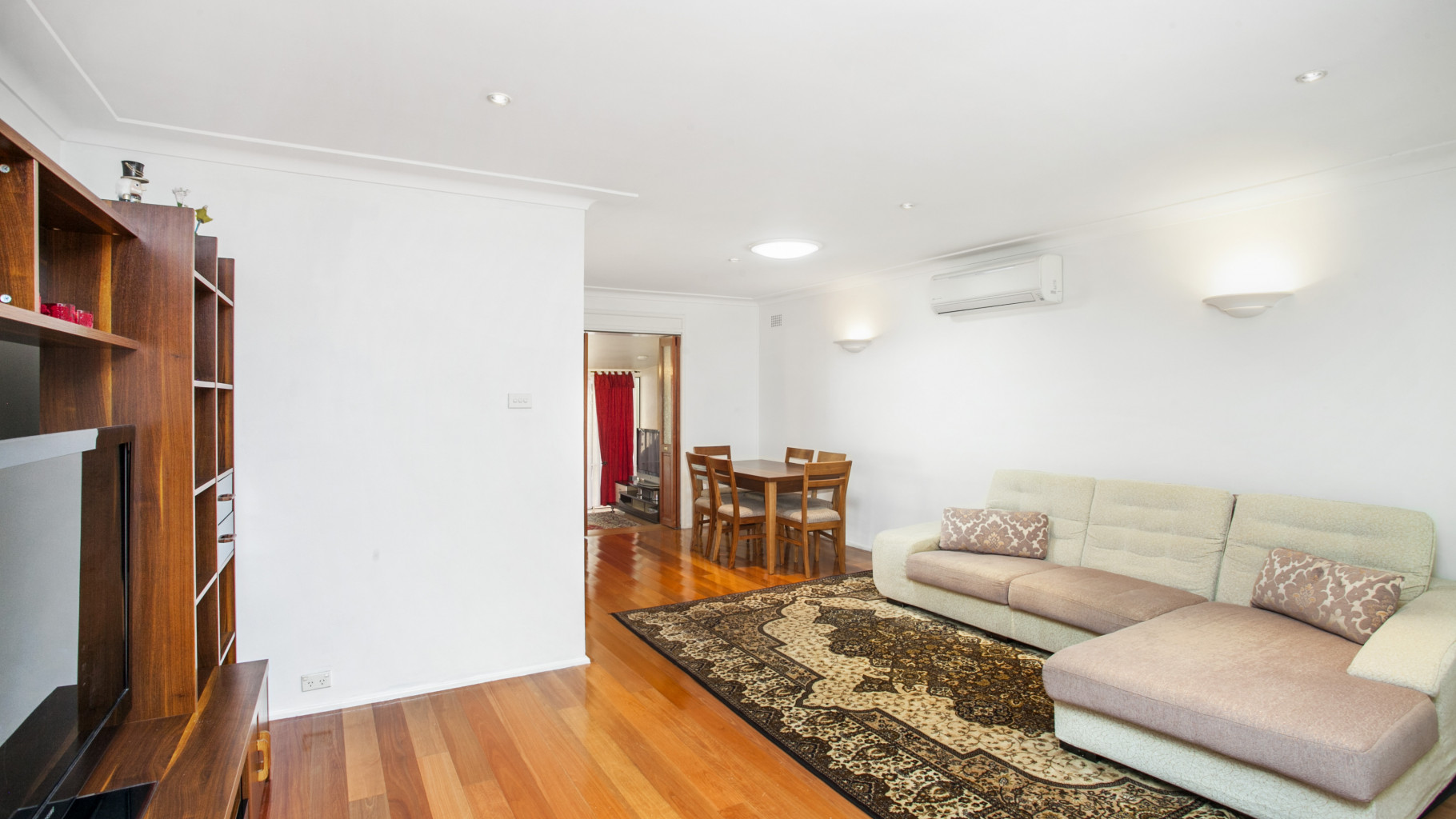 7 Bathurst Street, Gymea - Thumbnail 2