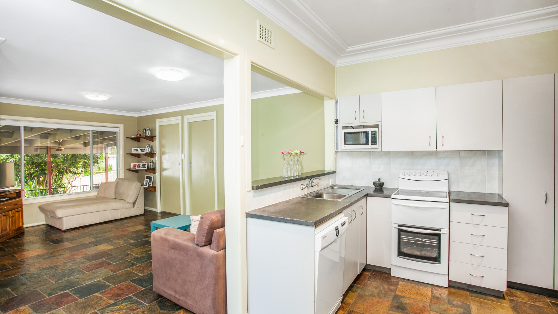 35 Bindea Street, Como - Thumbnail 4