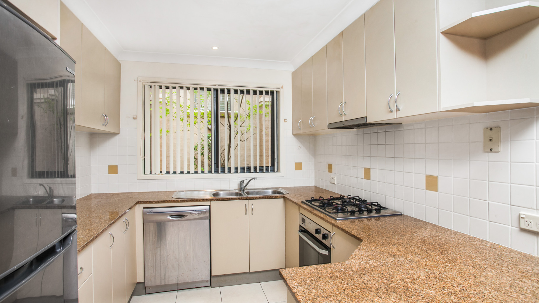 10/11-17 Acton Street, Sutherland - Thumbnail 2