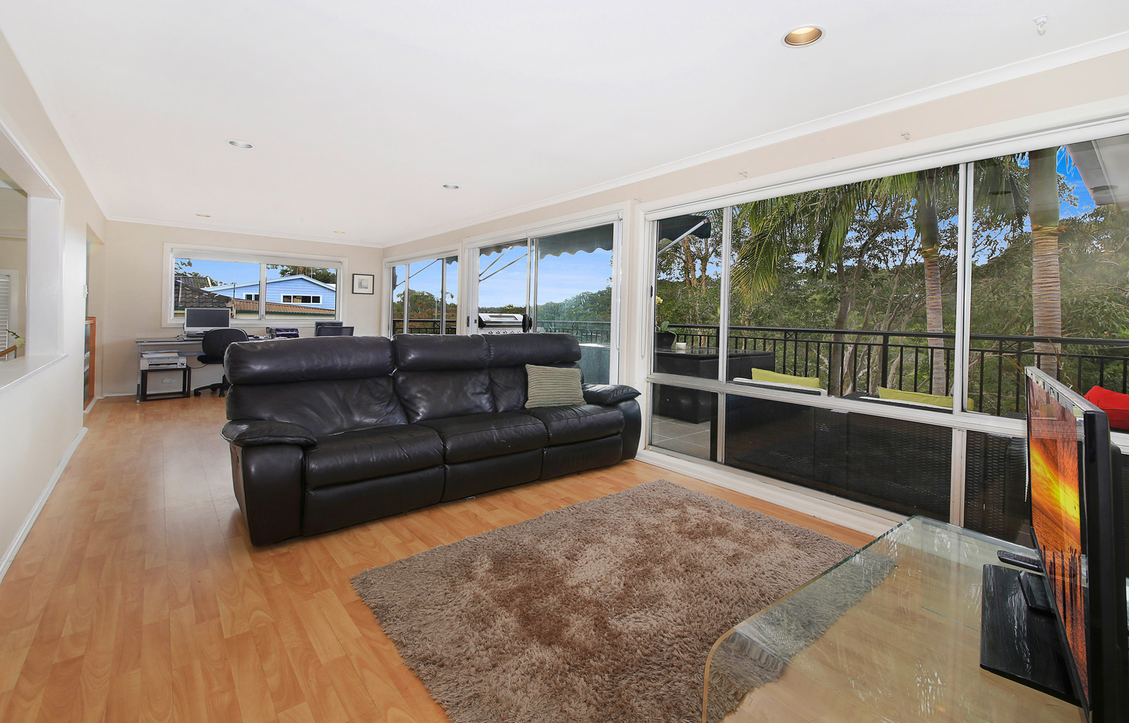 28 Novara Crescent, Como - Thumbnail 3