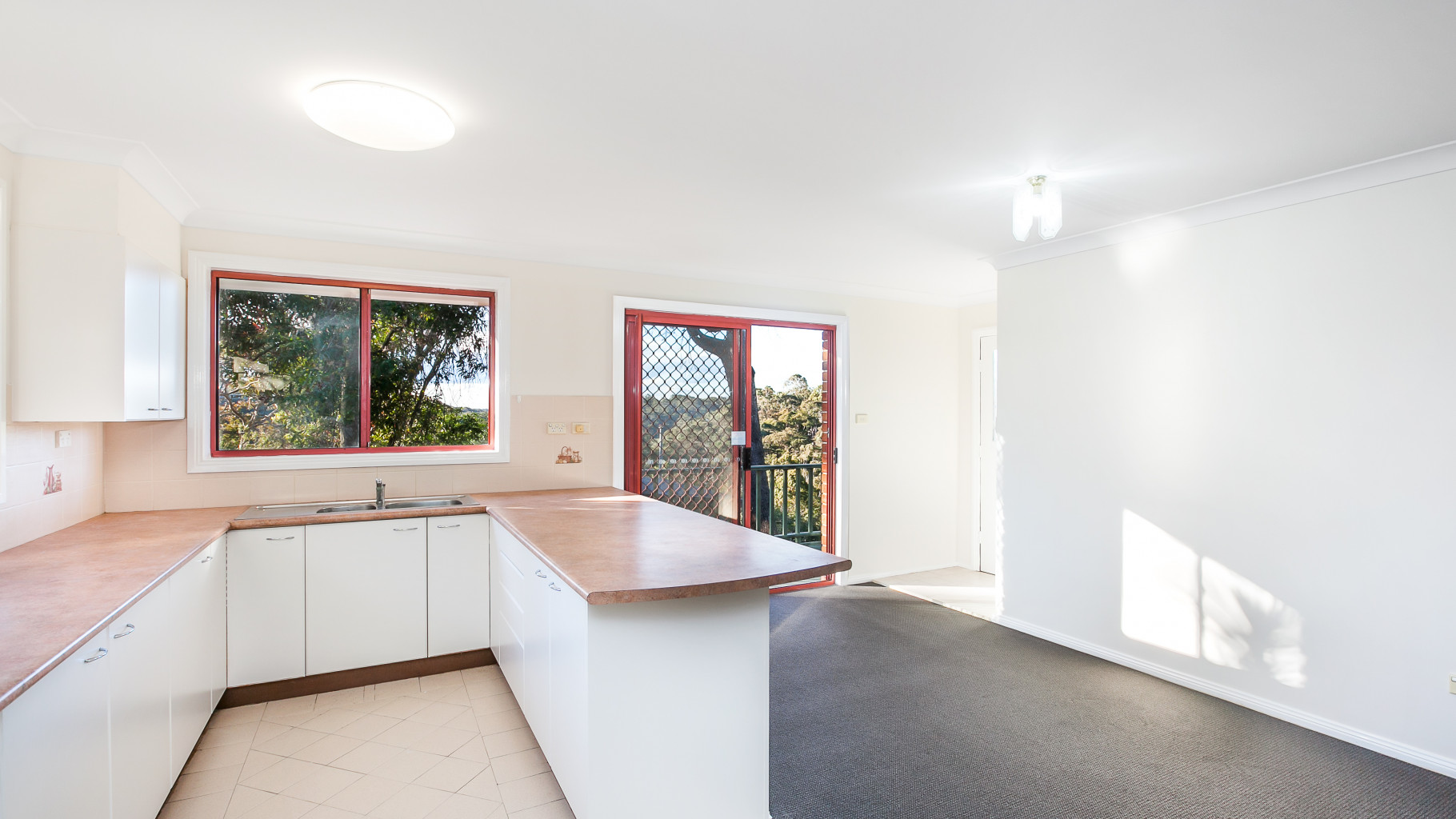 5 Doveleys Road, Como - Thumbnail 2