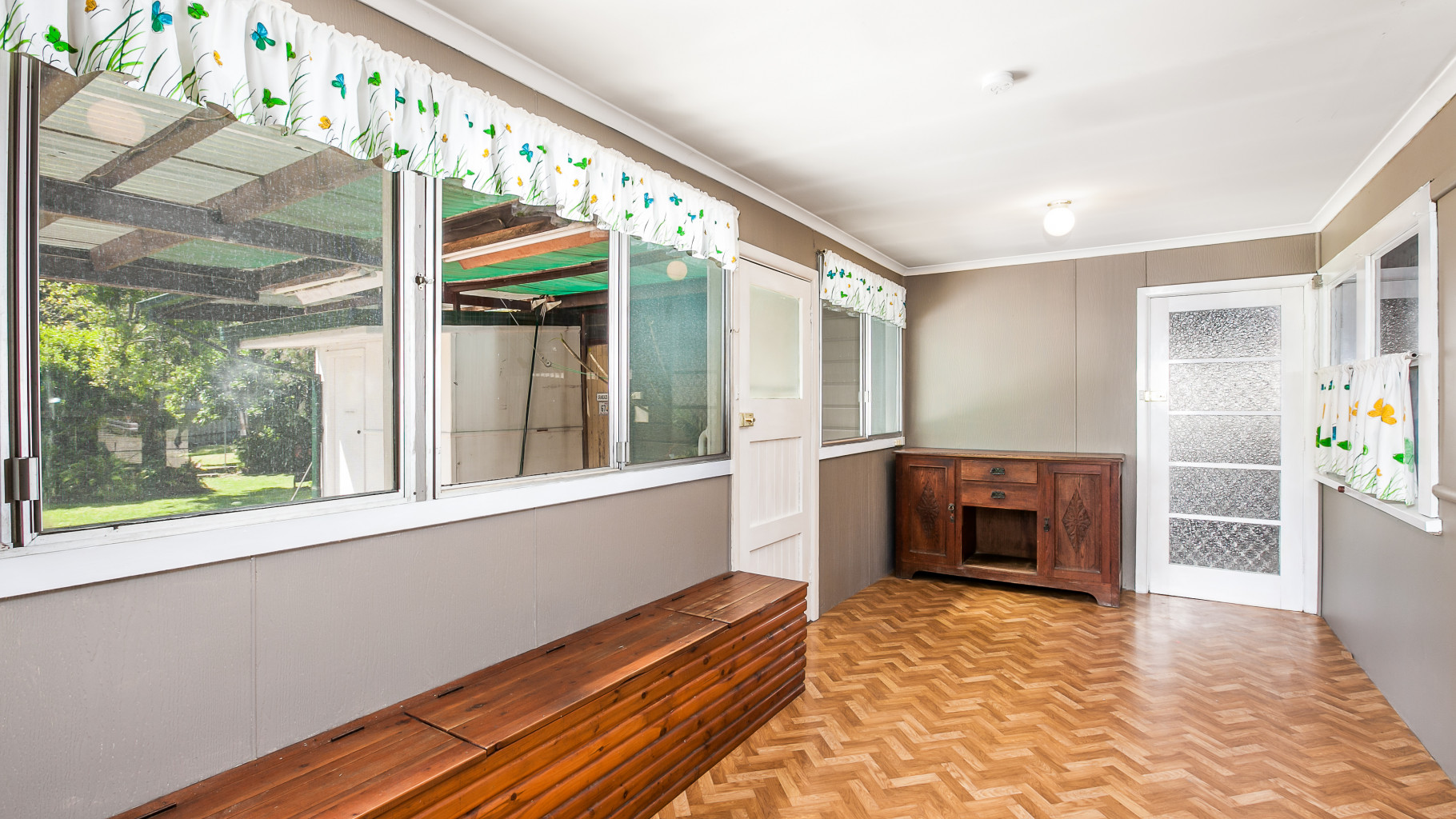 217 Oyster Bay Road, Oyster Bay - Thumbnail 3