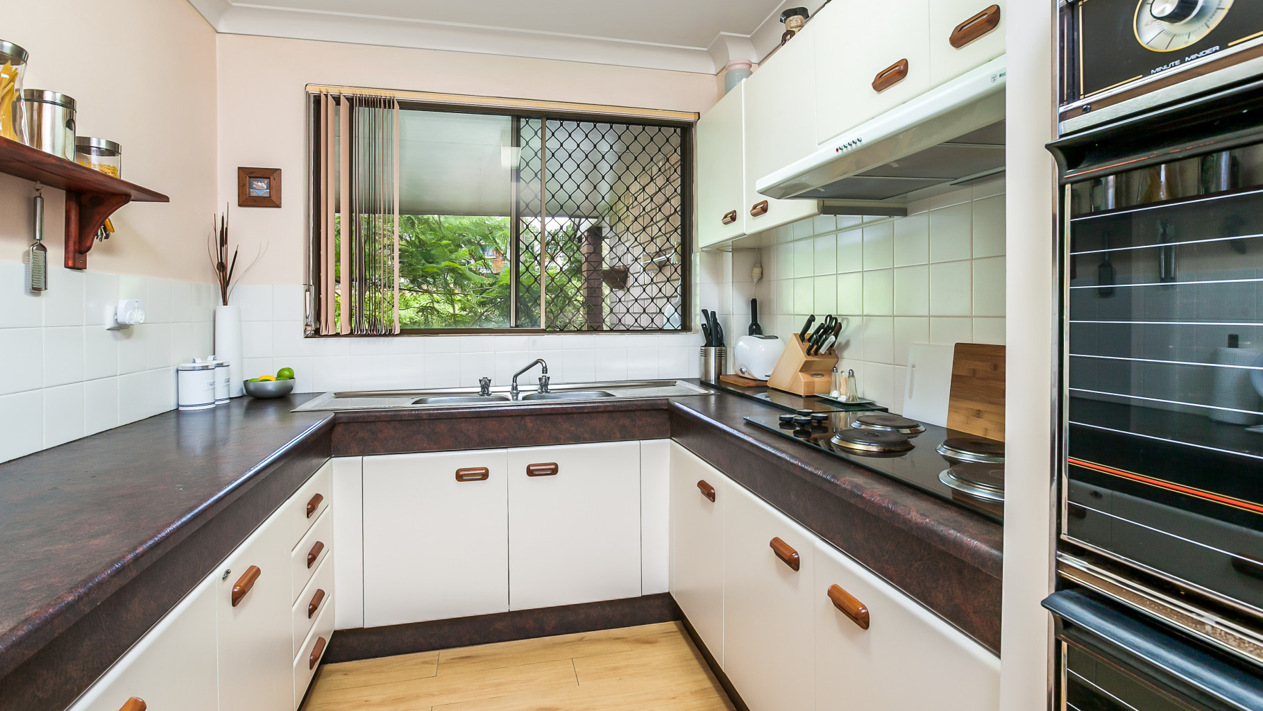 32/8-12 Railway  Crescent, Jannali - Thumbnail 3