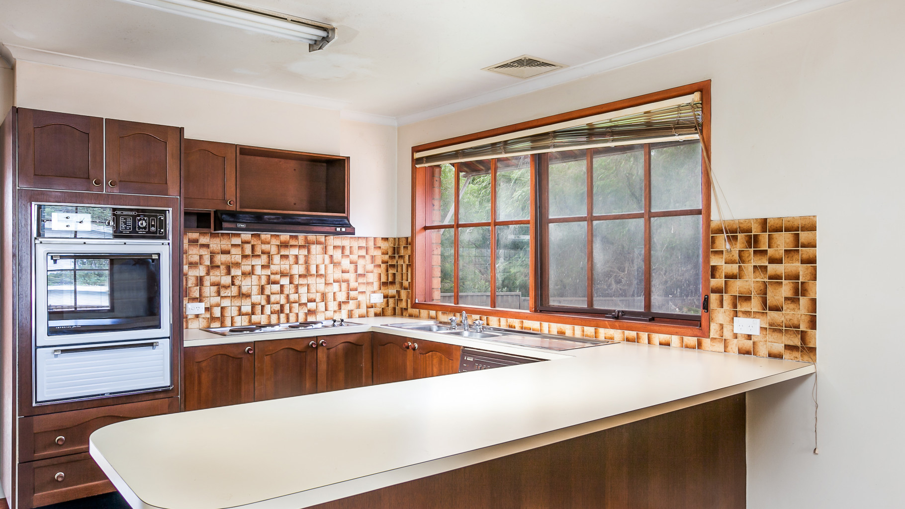 82 Wattle Road, Jannali - Thumbnail 2