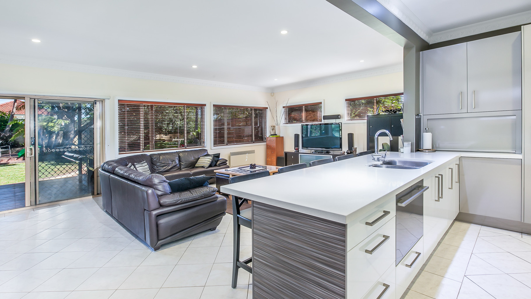 111 Mulyan Street, Como - Thumbnail 2