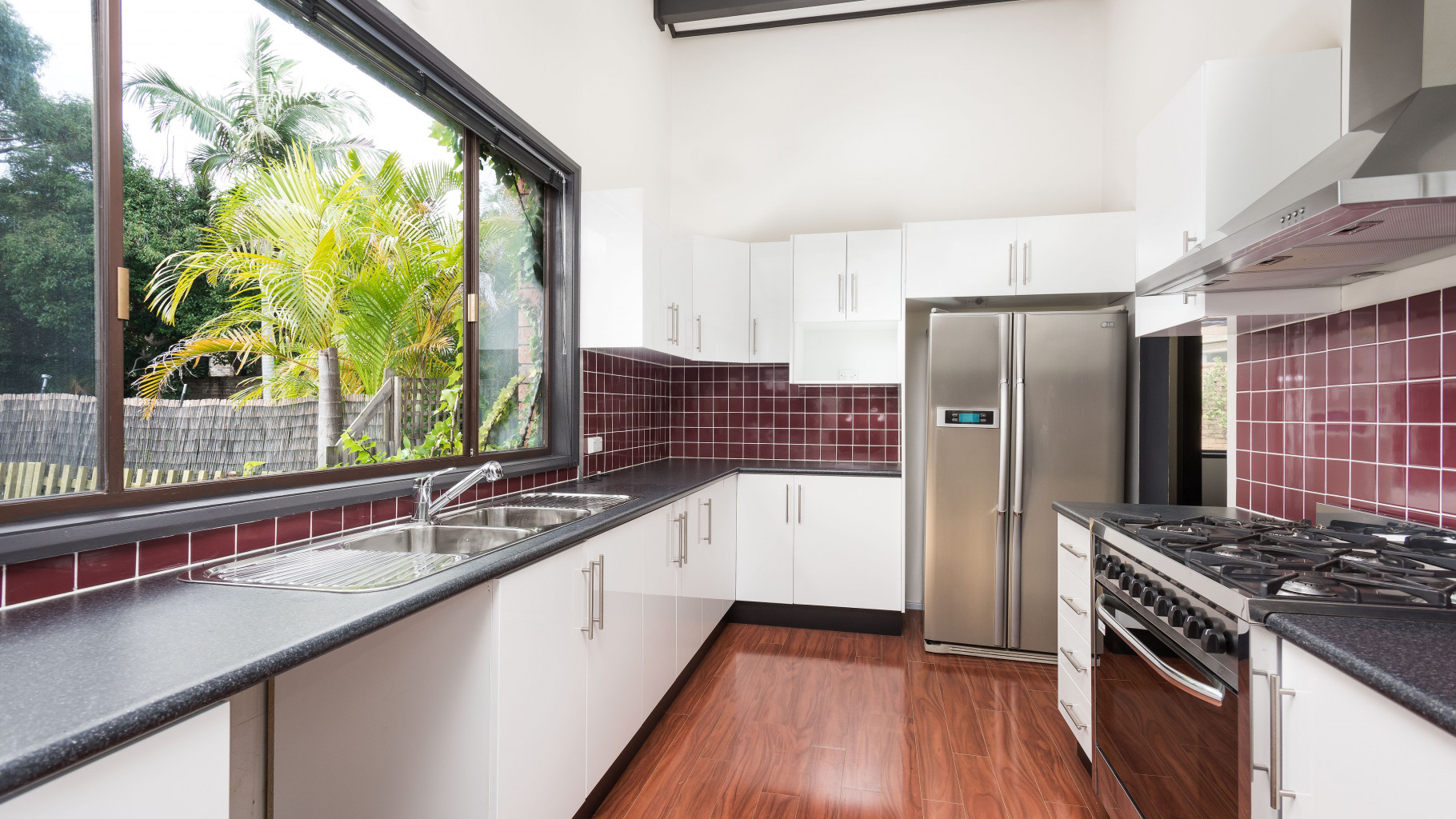 6 Buchanan Avenue, Bonnet Bay - Thumbnail 2