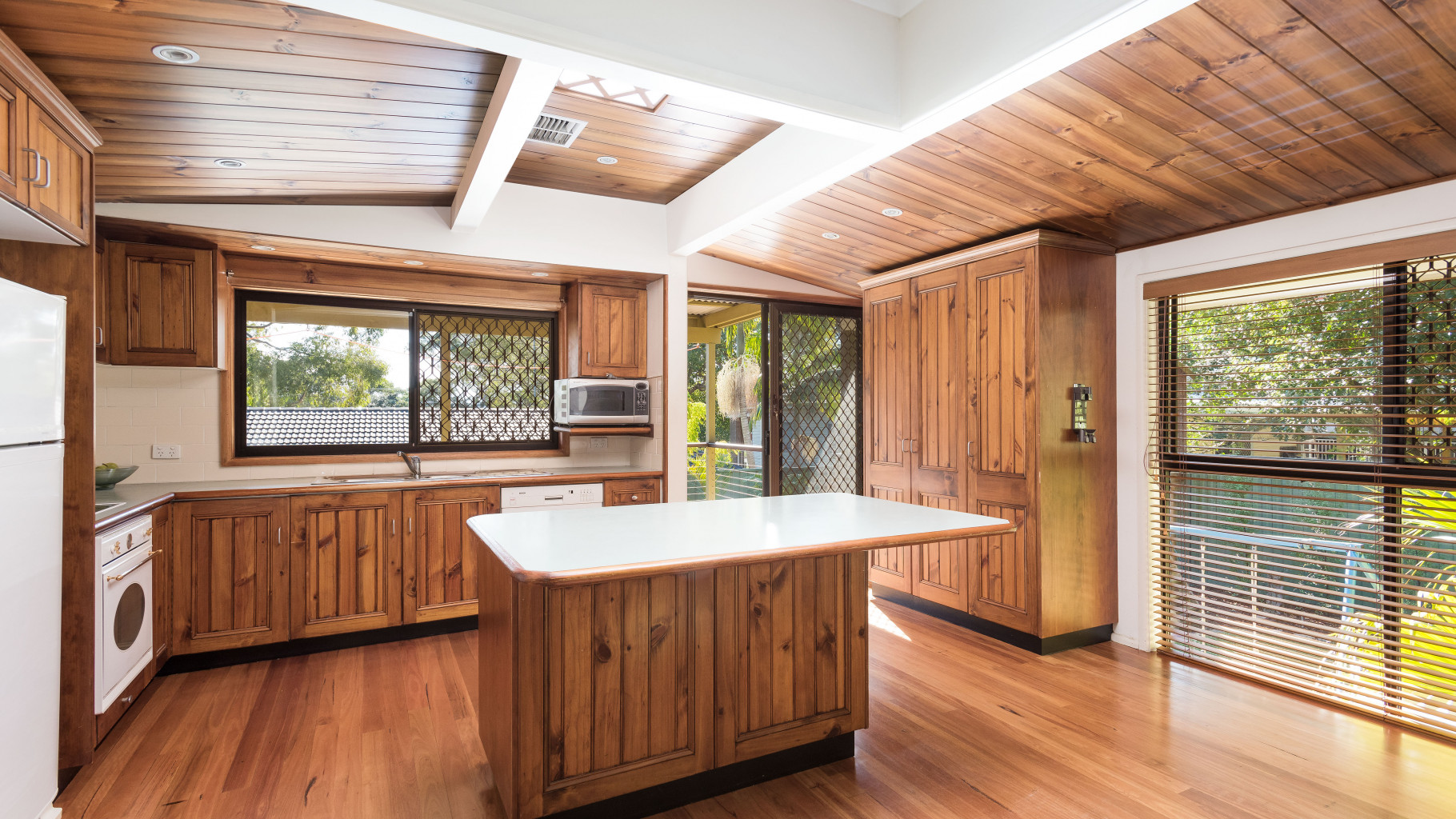11 Keele  Street, Como - Thumbnail 2