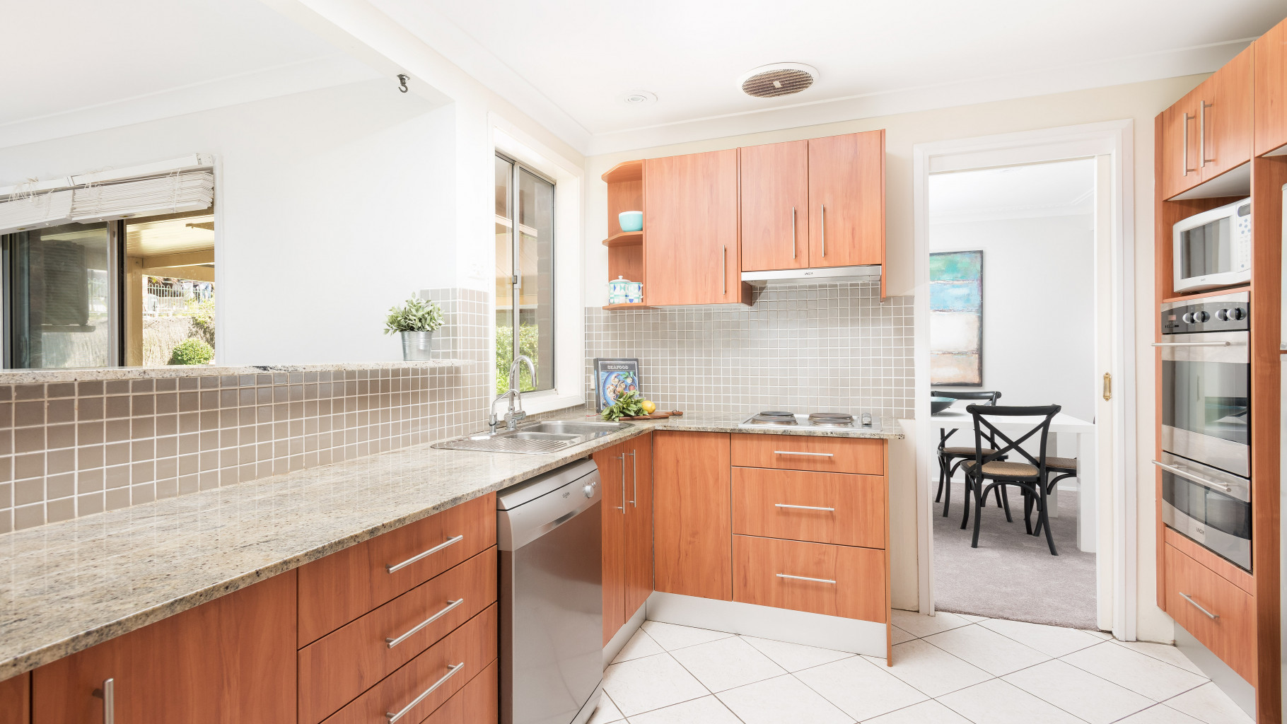 164 Washington Drive, Bonnet Bay - Thumbnail 4