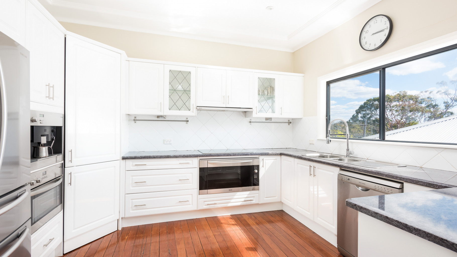 9 Flora  Street, Oyster Bay - Thumbnail 7