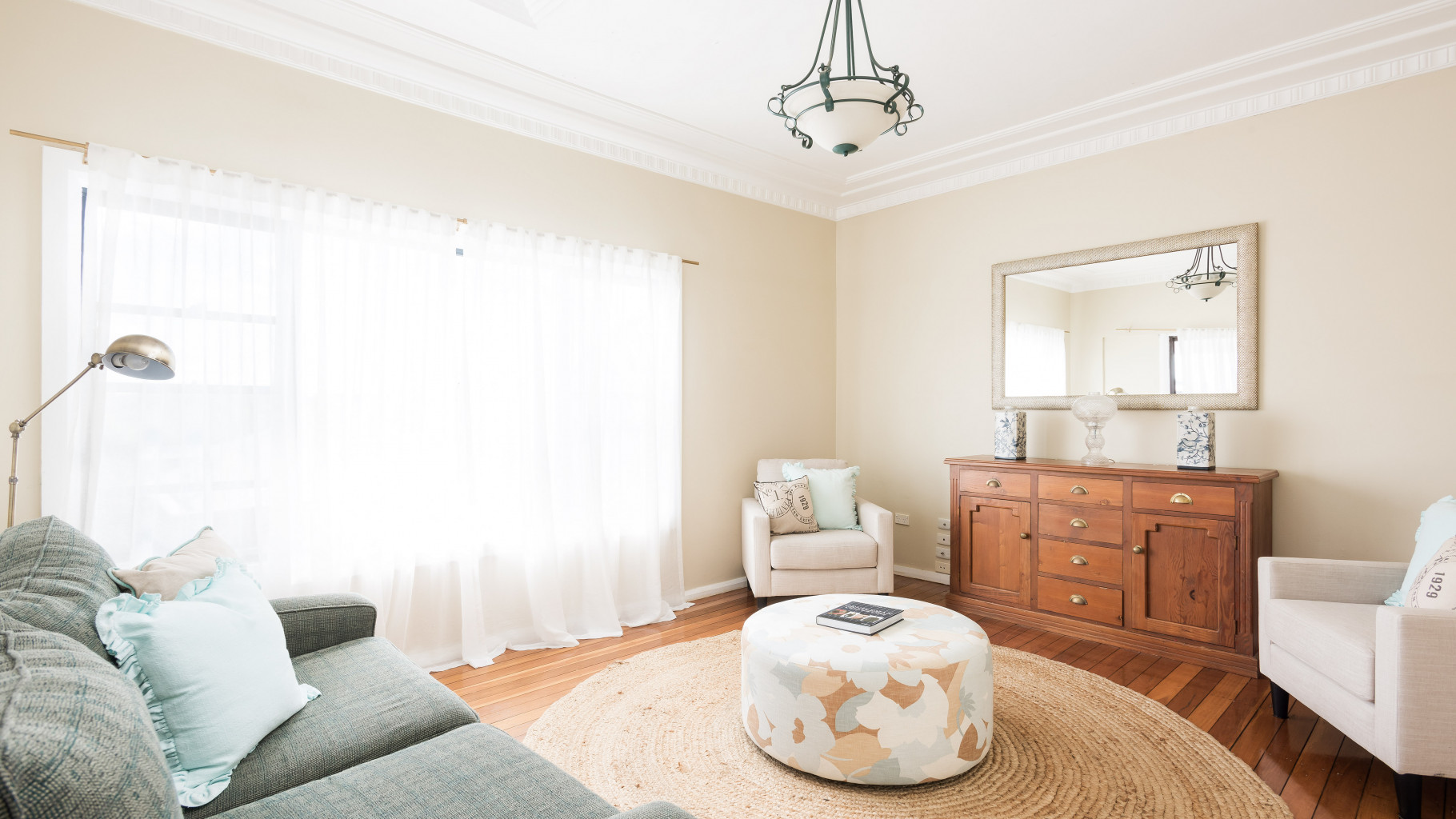9 Flora  Street, Oyster Bay - Thumbnail 3