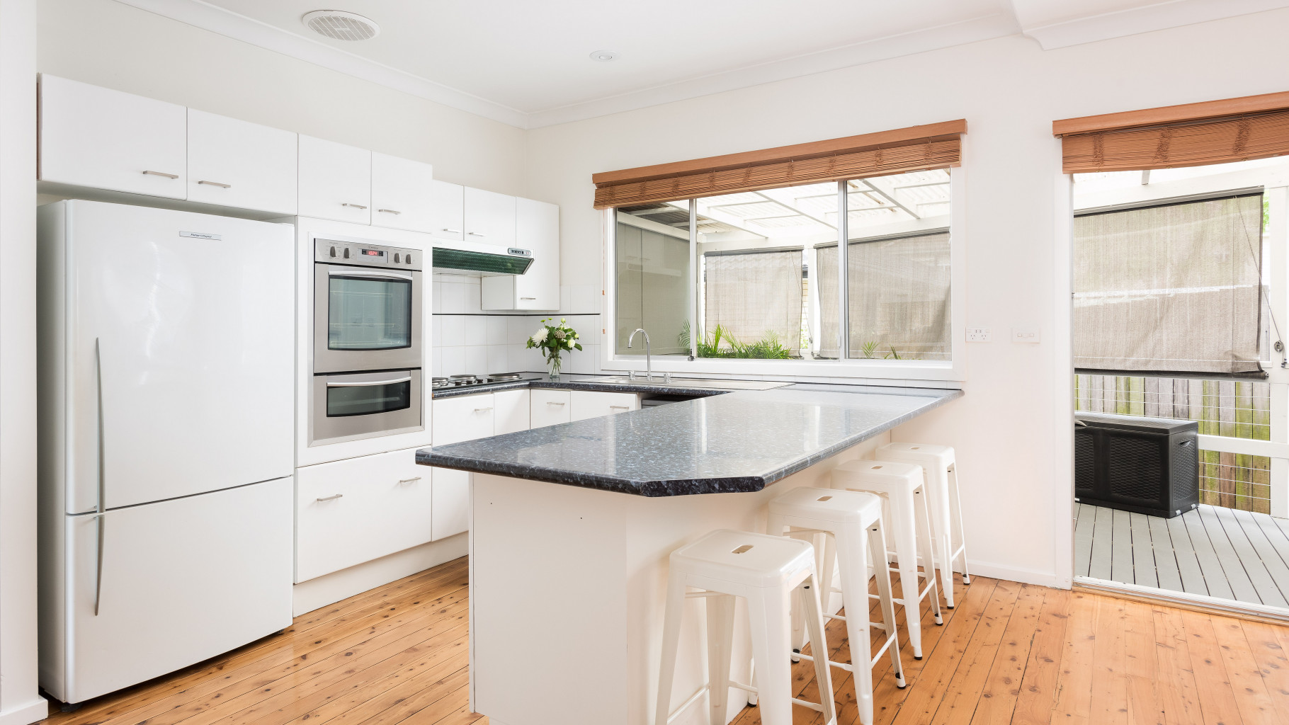 84 Woronora Crescent, Como - Thumbnail 3