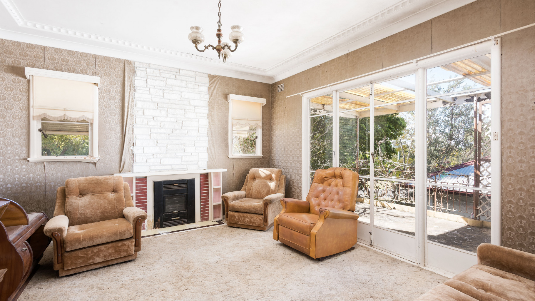 8 First Avenue, Jannali - Thumbnail 2