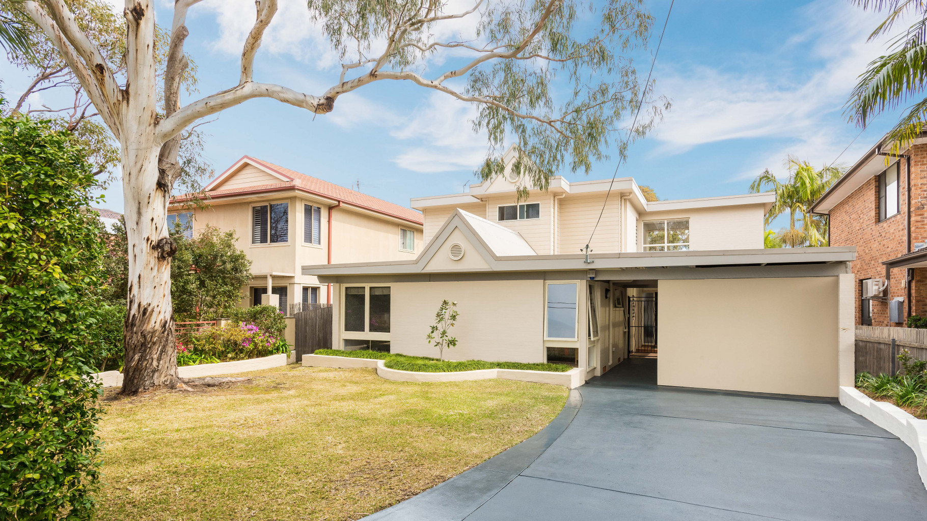 61 Connell Road, Oyster Bay - Thumbnail 2