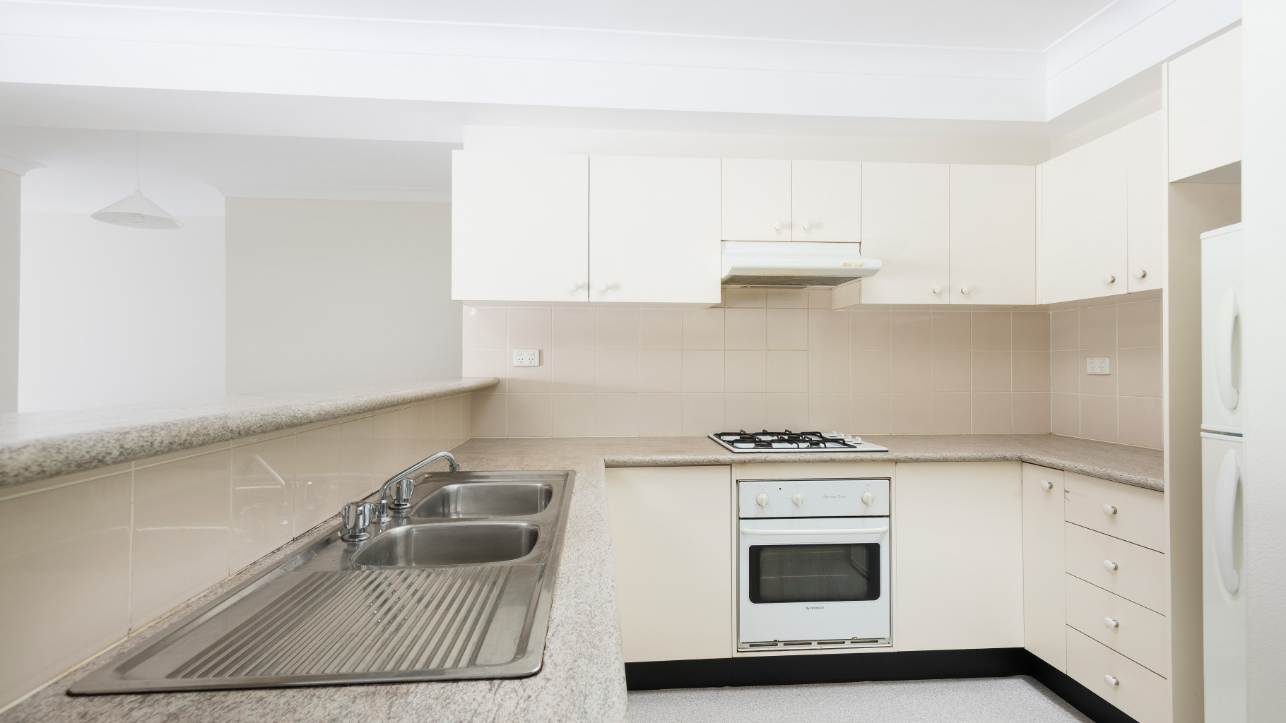 10/20-26 Leonay Street, Sutherland - Thumbnail 3