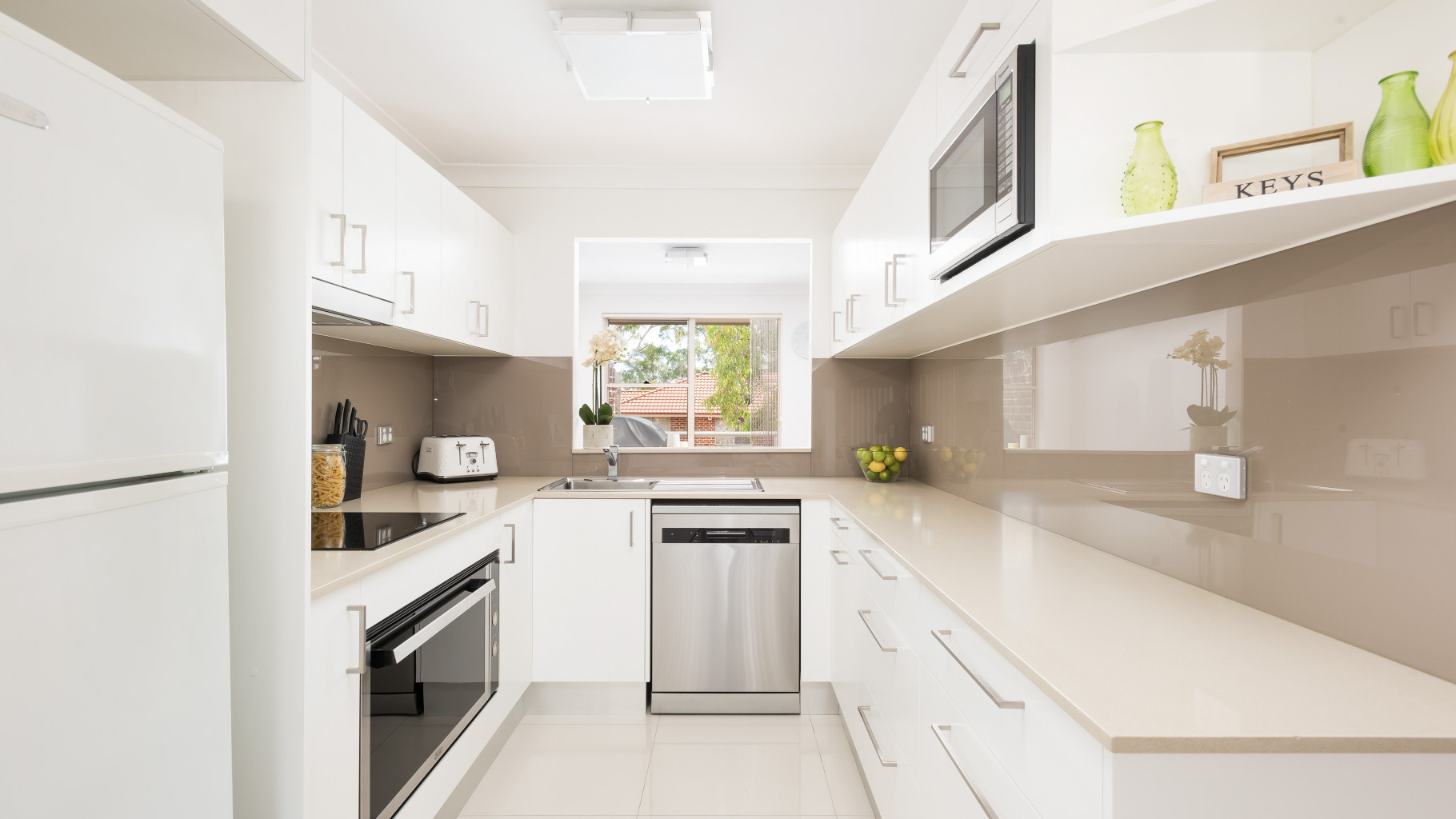 16/1 MacMahon Place, Menai - Thumbnail 2