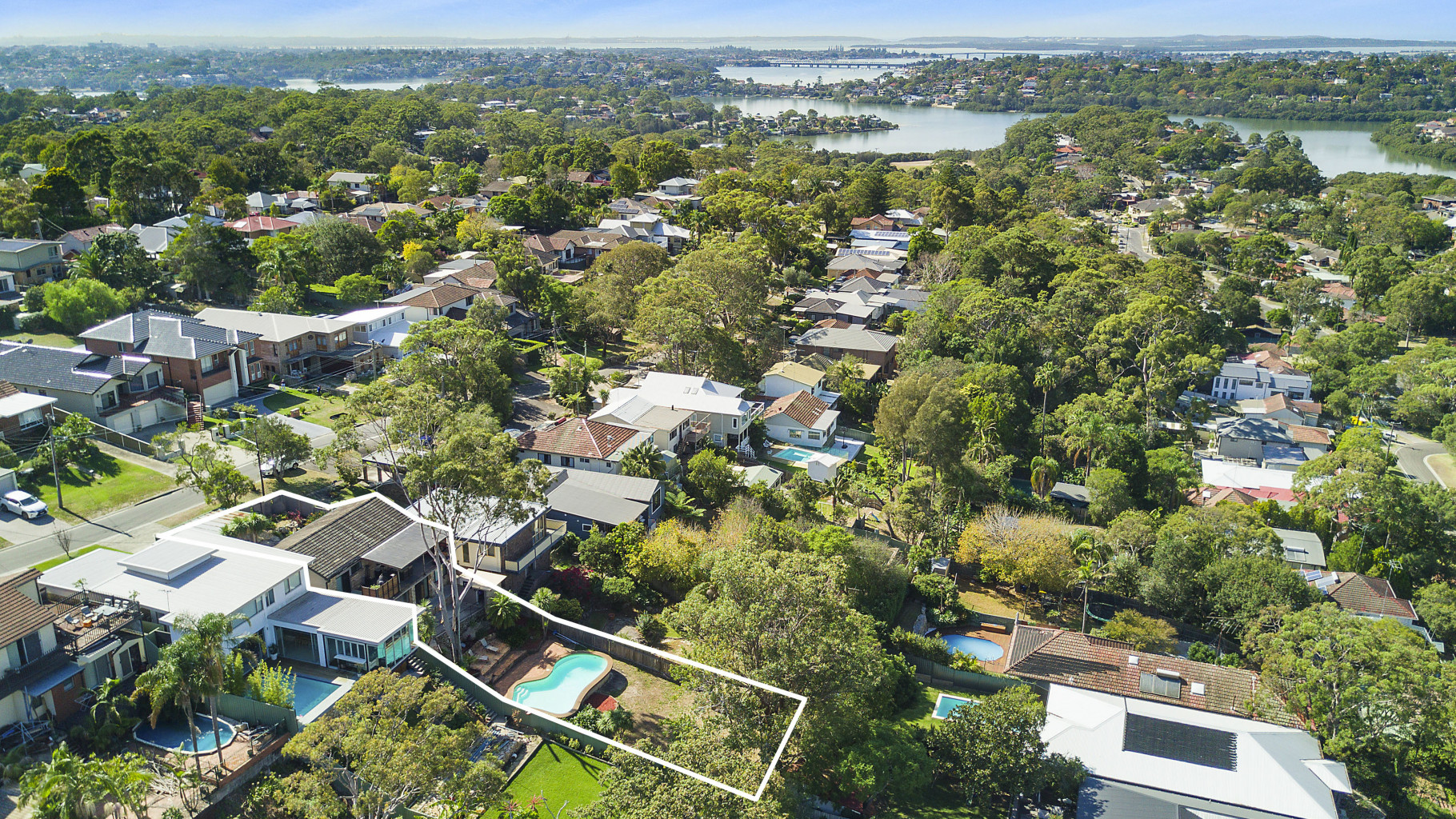 64 Drummond Road, Oyster Bay - Thumbnail 2