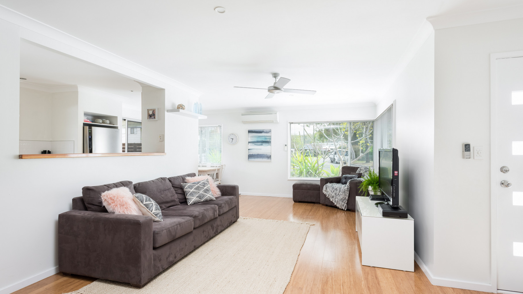 42 Liffey Place, Woronora - Thumbnail 2