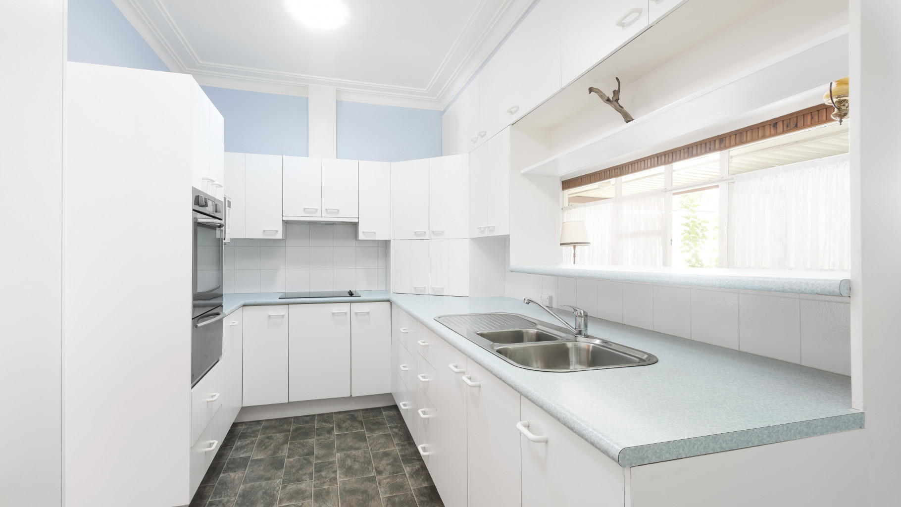 205 Loftus Avenue, Loftus - Thumbnail 3
