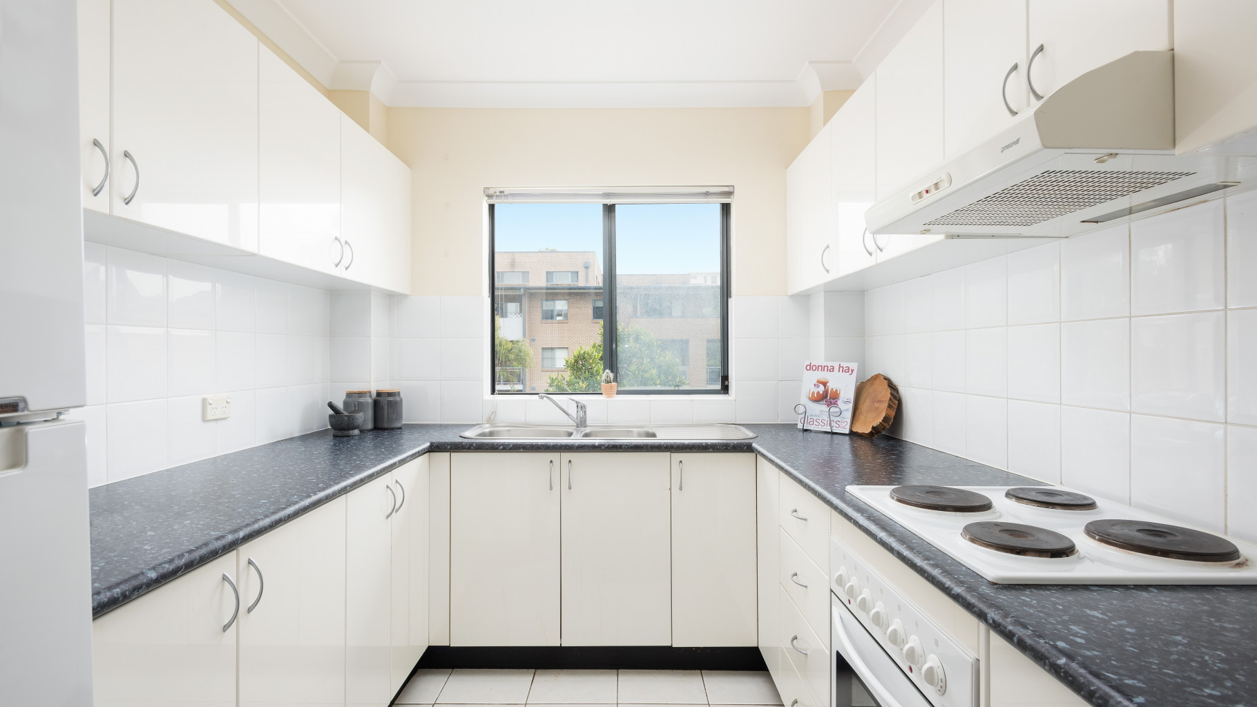 38/6-14 Park Street, Sutherland - Thumbnail 4